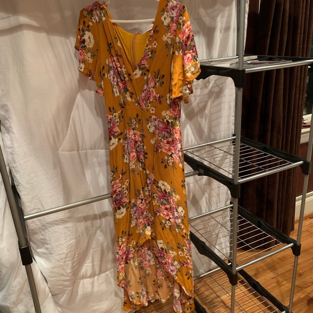 Hi lo dress perfect for spring